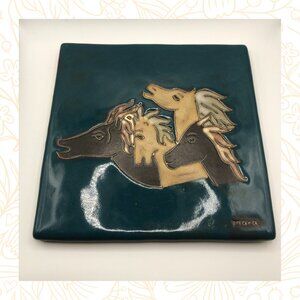 Galleyware Mara Stoneware Trivet - Horses